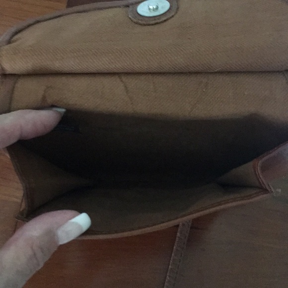 Fossil Shoulder/ Cross Body Purse - Picture 3 of 8